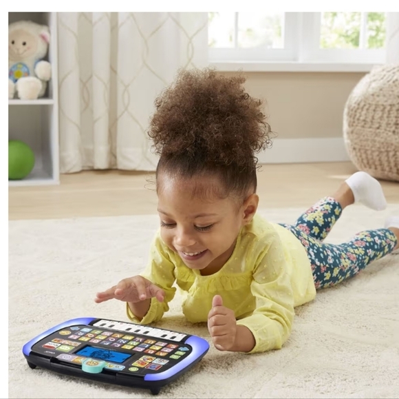 The V-TECH Little Apps Educational Light-Up Learning Development Tablet - Picture 4 of 9